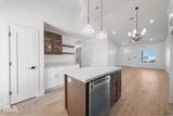 2151 15 ST - Photo 5