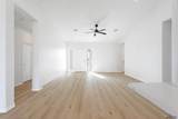 10858 46 PL - Photo 11