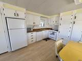1188 20 AVE - Photo 3