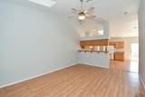 9157 31 LN - Photo 4