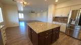 3945 39 ST - Photo 10