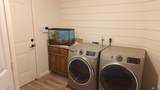 3945 39 ST - Photo 15