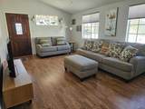 5707 32 ST - Photo 4