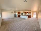 4554 Desert Oasis Dr - Photo 3