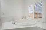10572 37 PL - Photo 19