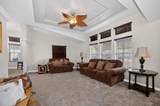 3685 8 AVE - Photo 3