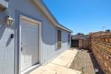 10439 37 ST - Photo 2
