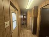 9384 Ranch Dr - Photo 17