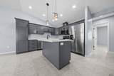 10616 45 ST - Photo 4