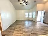 425 Amarely Ave - Photo 7