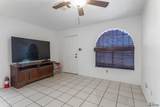 1130 Yucca St - Photo 7