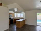 6095 42 ST - Photo 3