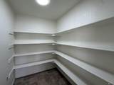 6095 42 ST - Photo 5