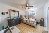 1067 4 DR - Photo 15