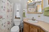 13328 47 DR - Photo 11