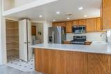 11686 Glenwood Ave - Photo 7
