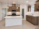 10745 45 PL - Photo 3