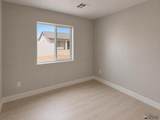 10745 45 PL - Photo 4