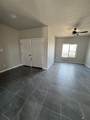 10560 45 LN - Photo 4