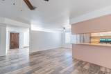 2419 Greenwood Ave - Photo 11