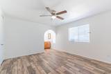 2419 Greenwood Ave - Photo 16