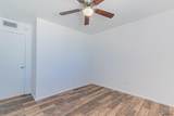 2419 Greenwood Ave - Photo 22