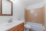 2419 Greenwood Ave - Photo 23