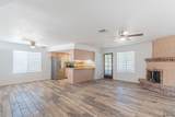 2419 Greenwood Ave - Photo 5