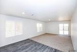 7575 45 ST - Photo 11