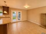 2939 21 LN - Photo 5