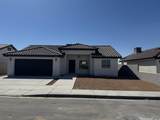 10829 45 LN - Photo 1