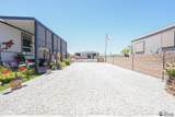 11779 Comanche St - Photo 34