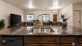 4252 25 ST - Photo 5