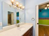 13204 Hamlin Dr - Photo 19