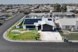 1252 42 AVE - Photo 19