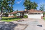 405 24 AVE - Photo 2