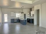 572 13 ST - Photo 2