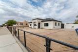 1520 5 AVE - Photo 4