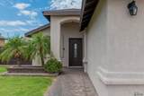 404 Edna Lopez - Photo 2
