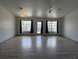 4093 17 ST - Photo 3