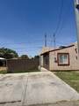 966 37 AVE - Photo 2