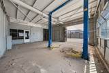 401 4 AVE - Photo 16
