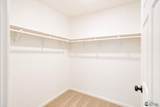 7343 37 ST - Photo 27