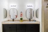 10552 45 LN - Photo 2