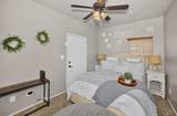 3137 47 AVE - Photo 14