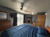 2045 14 AVE - Photo 13