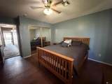 2045 14 AVE - Photo 3