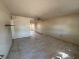 152 Lowell Dr - Photo 3