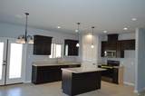 15752 Ave 4 E - Photo 3