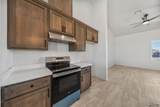 10570 46 PL - Photo 6